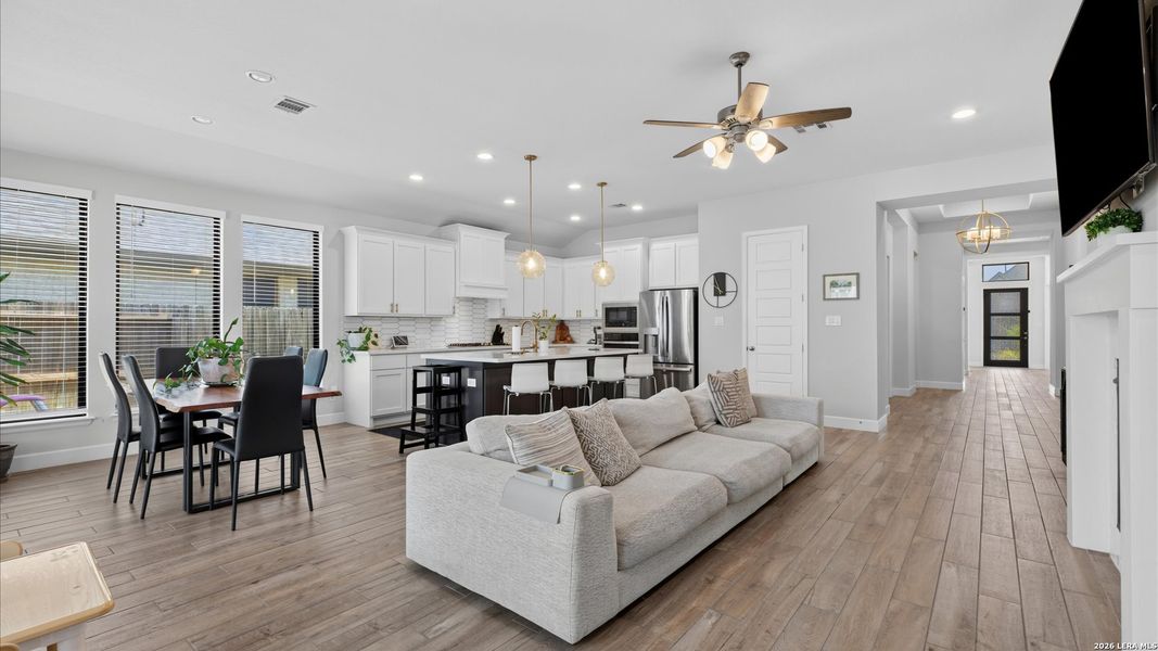 Furnished interior view inside a new home in Veramendi, New Braunfels (Image 34). Furnished interior view inside a new home in Veramendi, New Braunfels (Image 34).