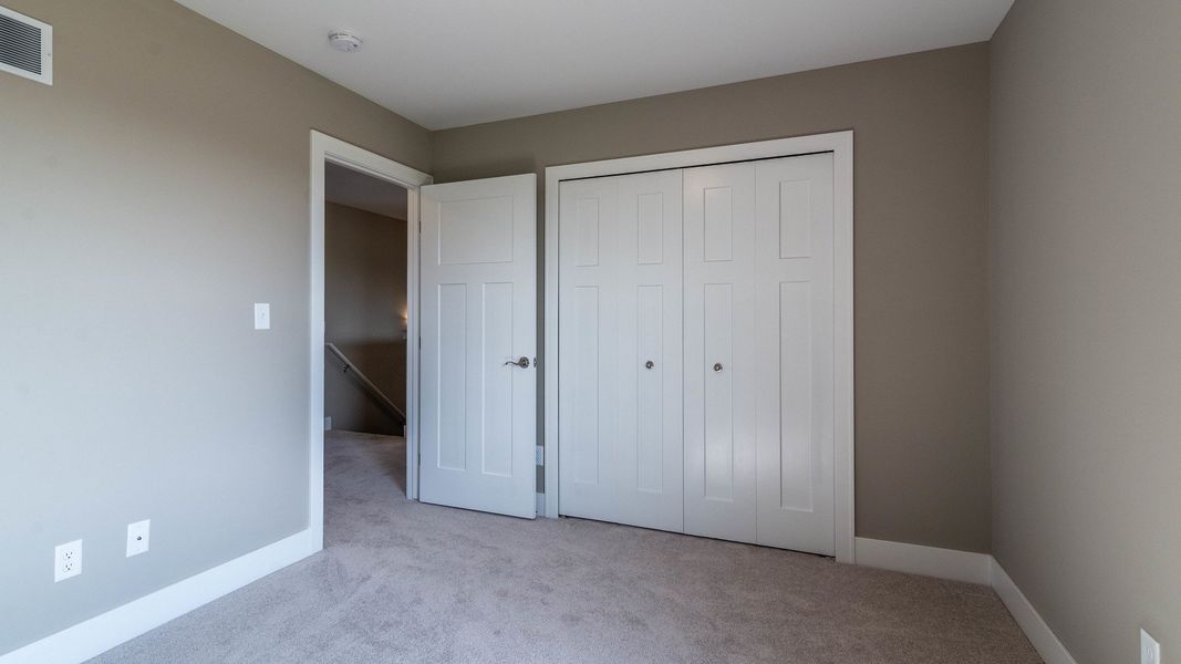 Representative unfurnished interior of a home built from the The Winslow by Norfolk Homes in Valleys, Jackson (Image 79).