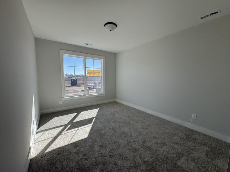 Spacious, unfurnished interior of a new home in Harmony, Harrisburg (Image 19).