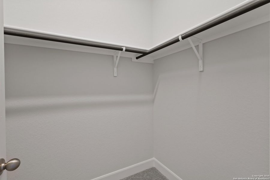 Spacious, unfurnished interior of a new home in Homestead, Schertz (Image 20).