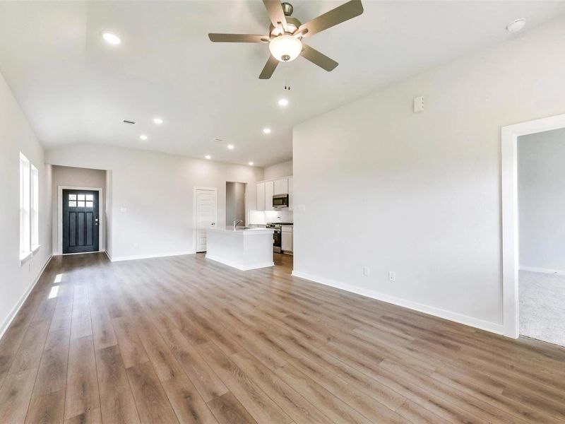 Spacious, unfurnished interior of a new home in River Ranch Meadows, Dayton (Image 18). Spacious, unfurnished interior of a new home in River Ranch Meadows, Dayton (Image 18).