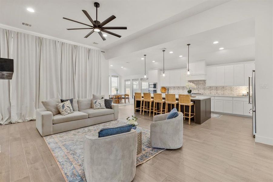 Furnished interior view inside a new home in , Lavon (Image 23). Furnished interior view inside a new home in , Lavon (Image 23).