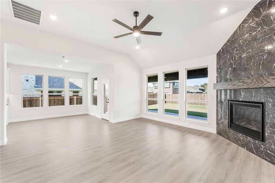 Spacious, unfurnished interior of a new home in Maplewood, Glenn Heights (Image 22). Spacious, unfurnished interior of a new home in Maplewood, Glenn Heights (Image 22).