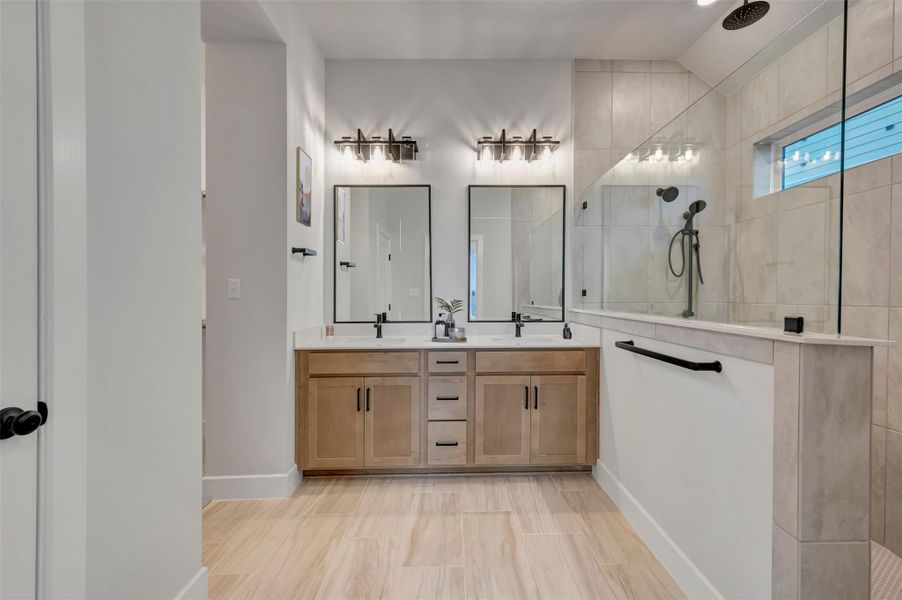 Owner's Bathroom