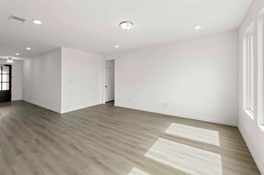 Spacious, unfurnished interior of a new home in Brookshire at Legacy Hills-50s, Celina (Image 22). Spacious, unfurnished interior of a new home in Brookshire at Legacy Hills-50s, Celina (Image 22).