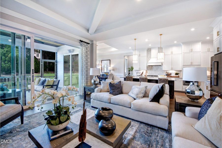 LOCE_0058_00-Sebastian J_Family 06