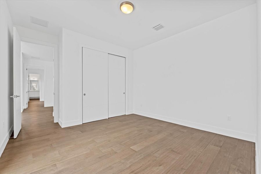 Spacious, unfurnished interior of a new home in , Weston (Image 61).