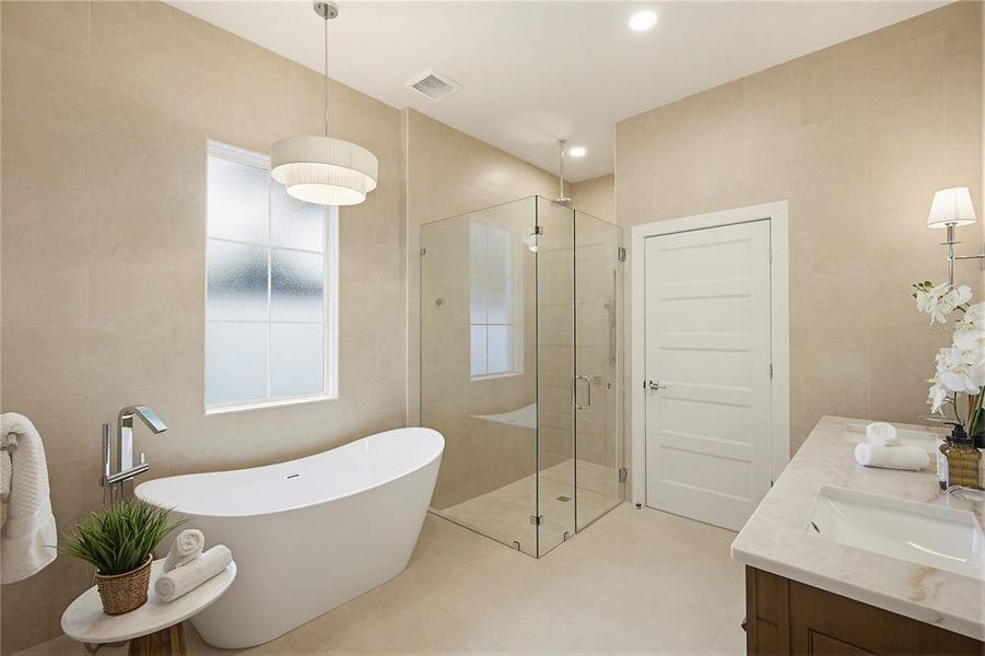 Furnished interior view inside a new home in , Winter Park (Image 12).