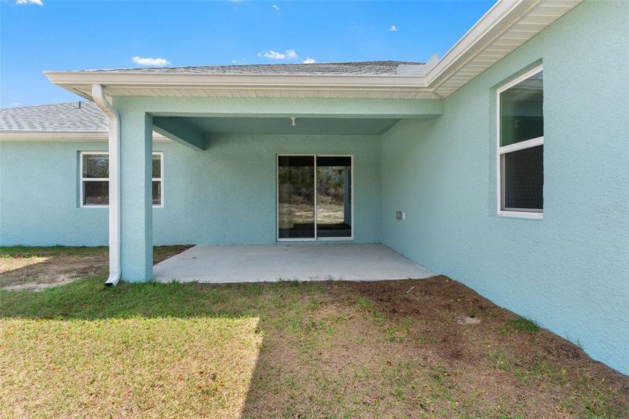 Exterior details and patio area of a home in , Spring Hill (Image 36).