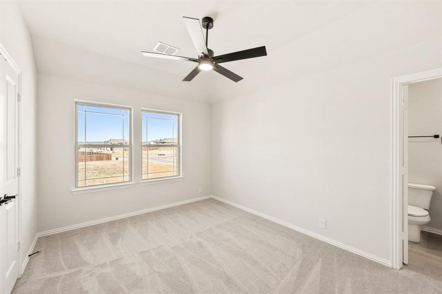 Spacious, unfurnished interior of a new home in Parks at Panchasarp Farms, Burleson (Image 29). Spacious, unfurnished interior of a new home in Parks at Panchasarp Farms, Burleson (Image 29).