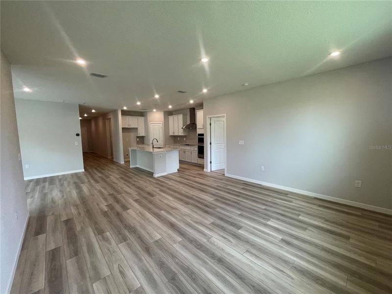 Spacious, unfurnished interior of a new home in Magnolia Series at Seminole Palms, Palm Coast (Image 21).