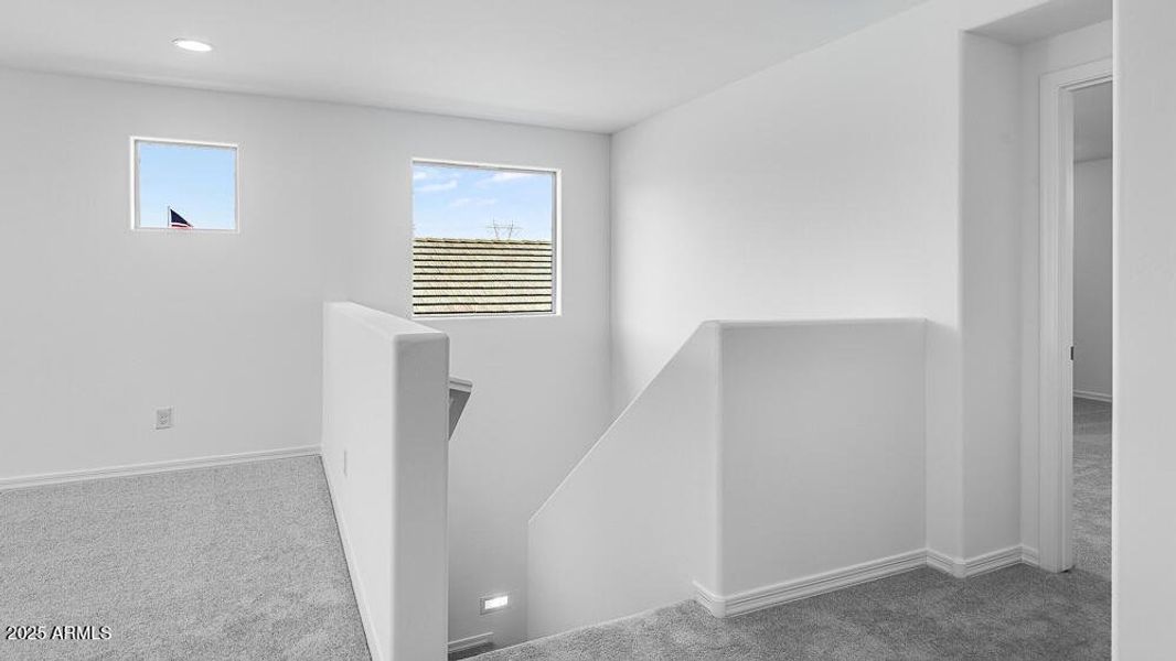 hj-az-phoenix-lucero-discovery-sienna-lo