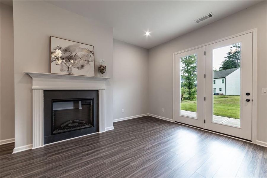 Image 91 of a home in .