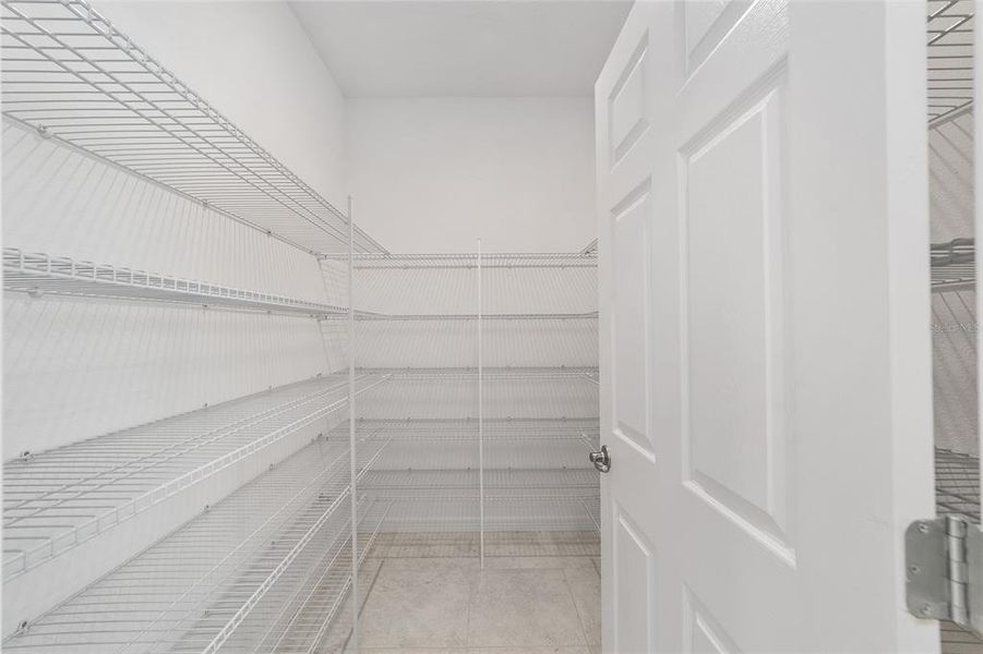 Spacious, unfurnished interior of a new home in Calesa Township, Ocala (Image 43).