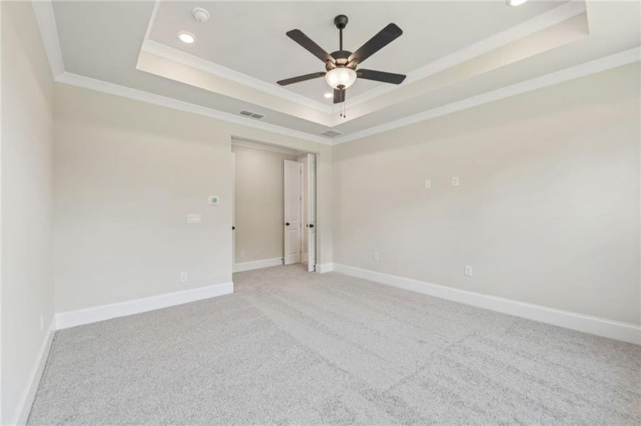 Spacious, unfurnished interior of a new home in Aberdeen, Hoschton (Image 37). Spacious, unfurnished interior of a new home in Aberdeen, Hoschton (Image 37).