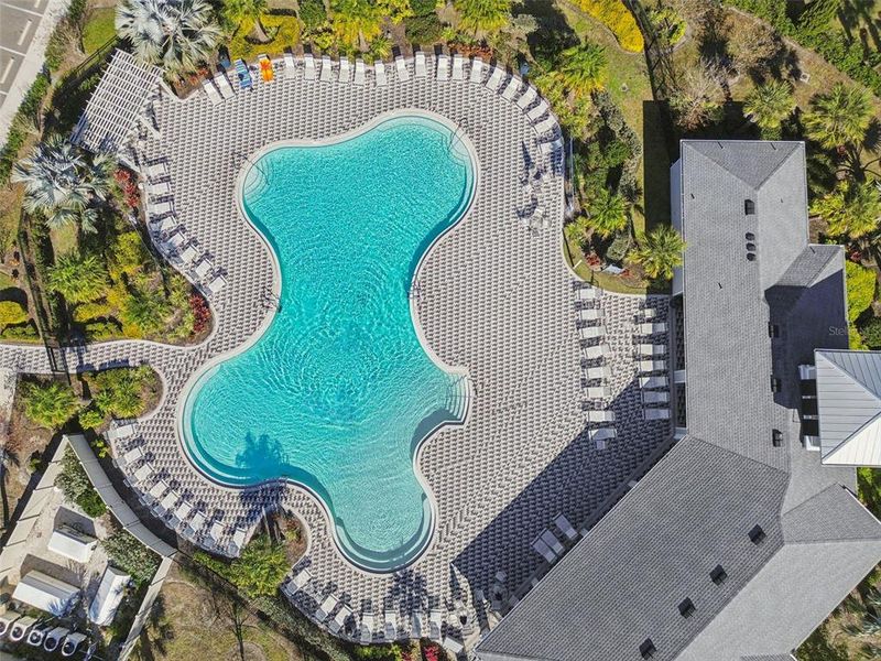 Community amenities in Bella Lago, Parrish (Image 49).