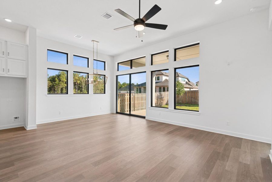 Spacious, unfurnished interior of a new home in Colton 45' Homesites, Todd Mission (Image 26).