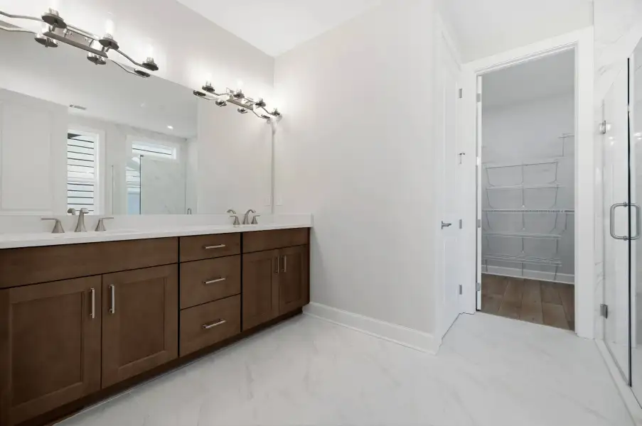 Owner's Bath