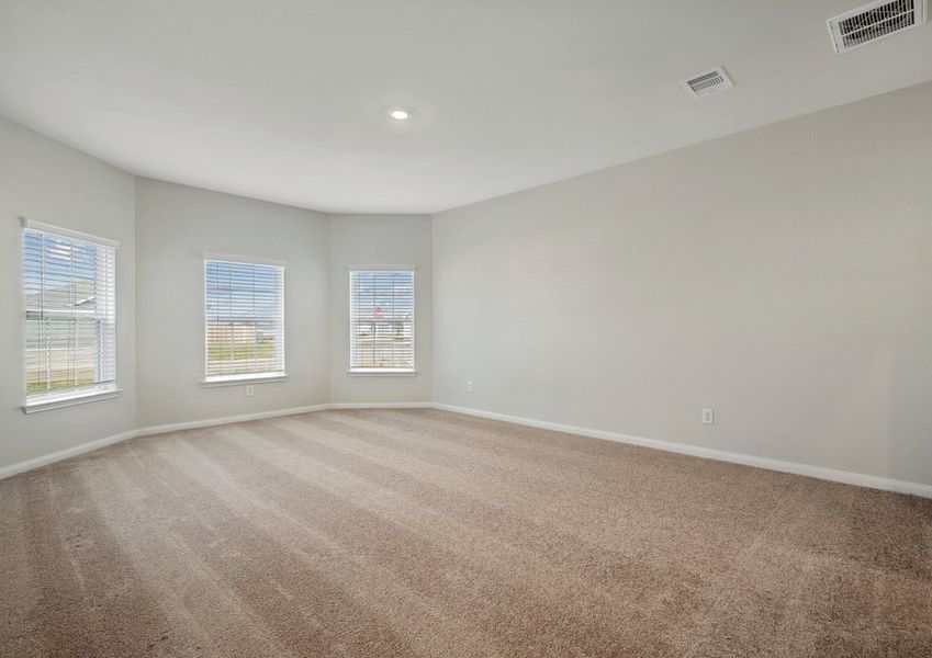 Beautiful bay windows in the master bedroom