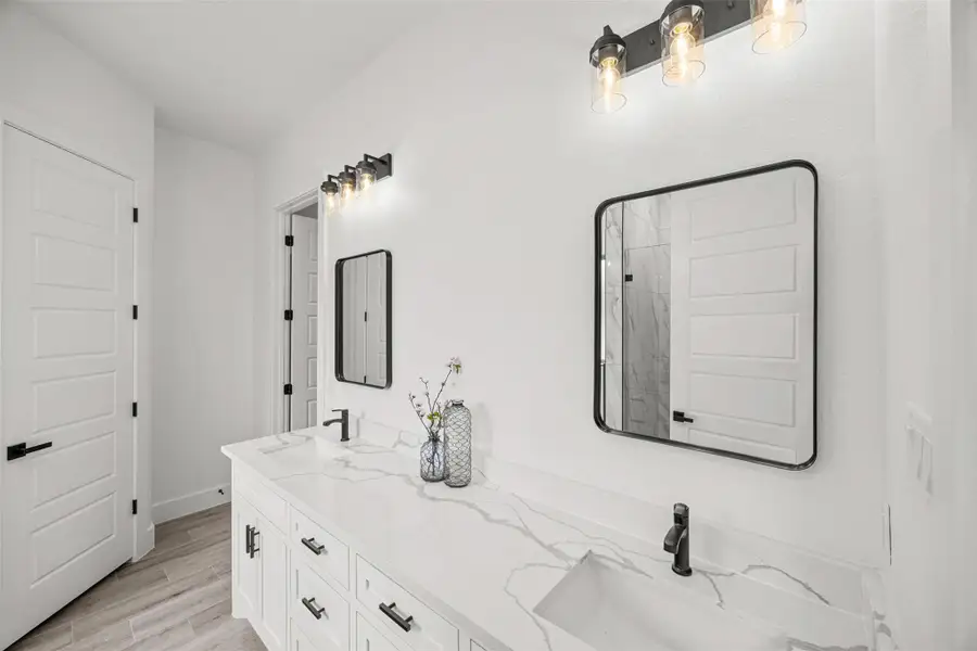 Furnished interior view inside a new home in , Dayton (Image 5).