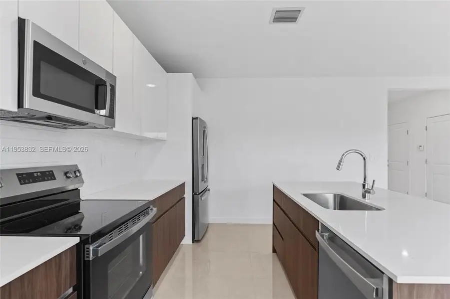 Furnished interior view inside a new home in , Homestead (Image 6).