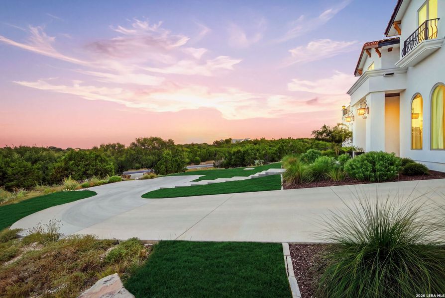Image 76 of a home in .
