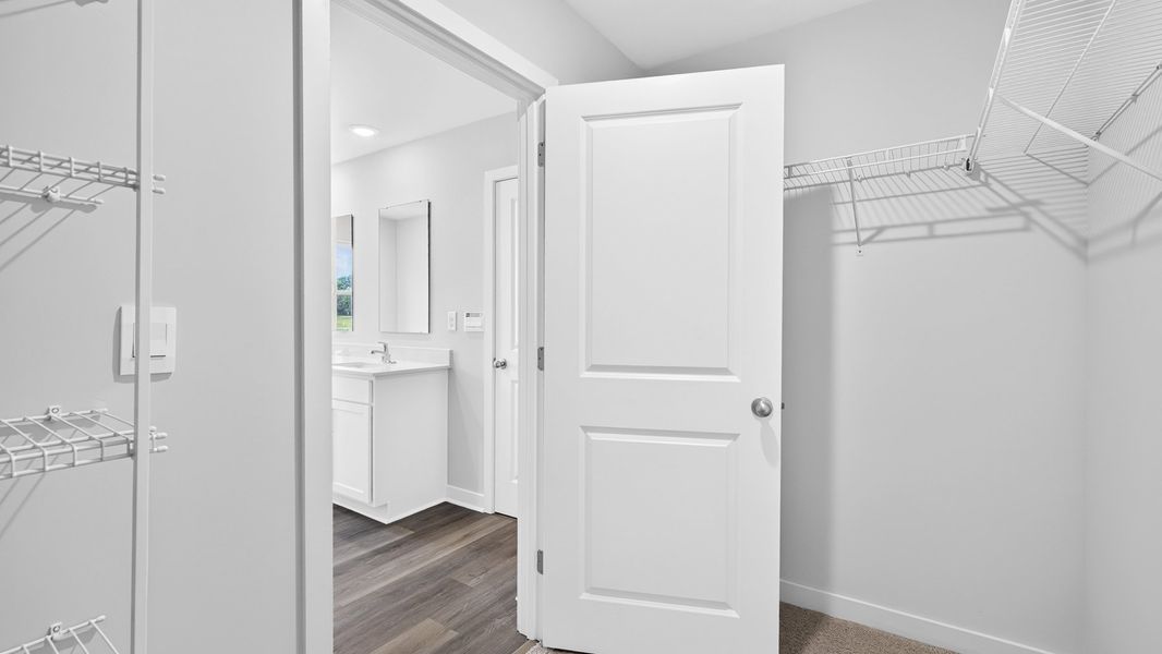Spacious, unfurnished interior of a new home in Laurelbrook, Sherrills Ford (Image 19).