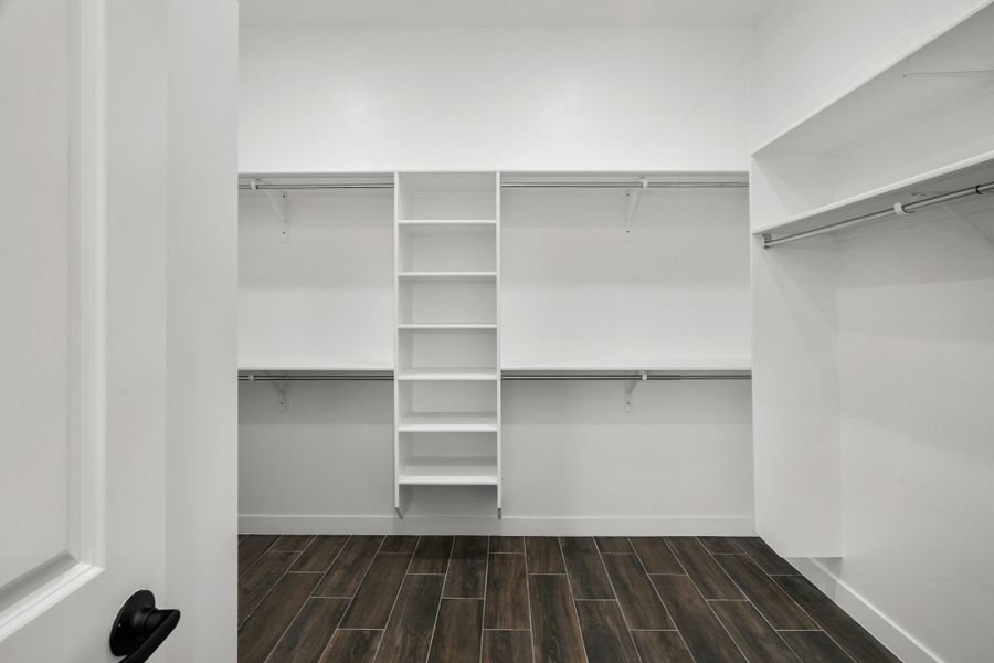 Representative unfurnished interior of a home built from the Scottsdale by LEH. Homes in Verdancia, El Paso (Image 64).