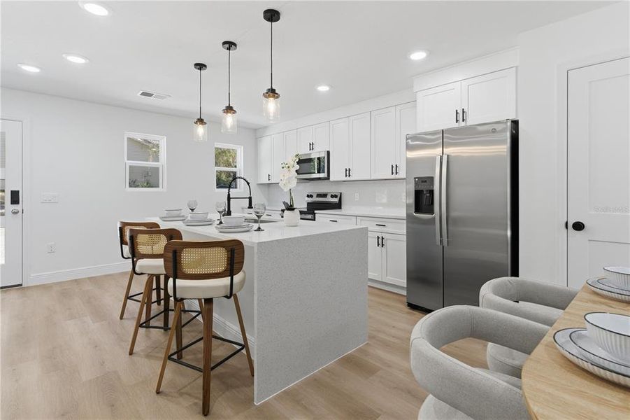 Furnished interior view inside a new home in , Altamonte Springs (Image 13).