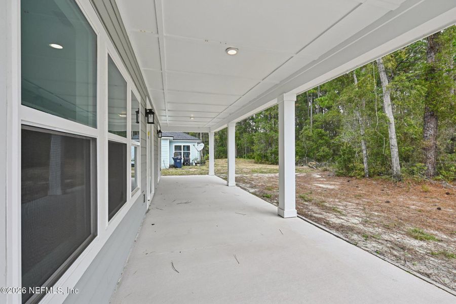 Exterior details and patio area of a home in , Fernandina Beach (Image 27).