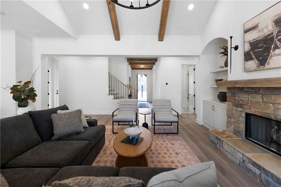 Furnished interior view inside a new home in , Waleska (Image 13).