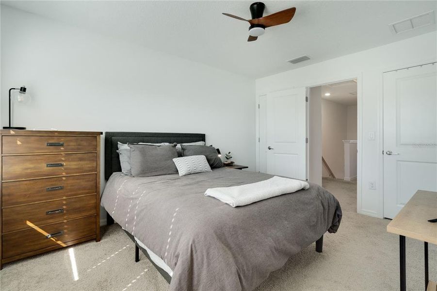Furnished interior view inside a new home in , Sarasota (Image 15).