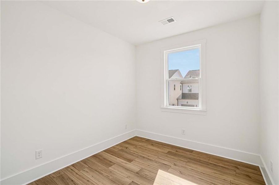 Spacious, unfurnished interior of a new home in Park Vue, Atlanta (Image 31). Spacious, unfurnished interior of a new home in Park Vue, Atlanta (Image 31).