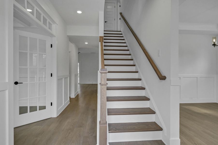 Spacious, unfurnished interior of a new home in Clubside Reserve at Summerlake, Lexington (Image 24).