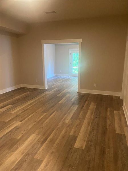 Spacious, unfurnished interior of a new home in , Flowery Branch (Image 37).