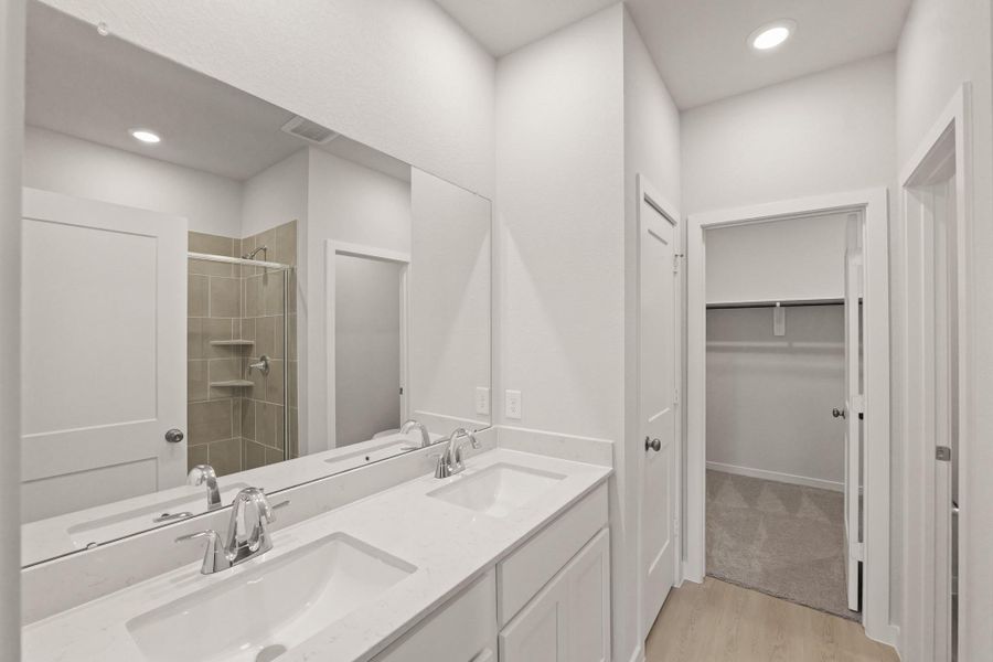 Furnished interior view inside a new home in Northpark South, Porter (Image 8).