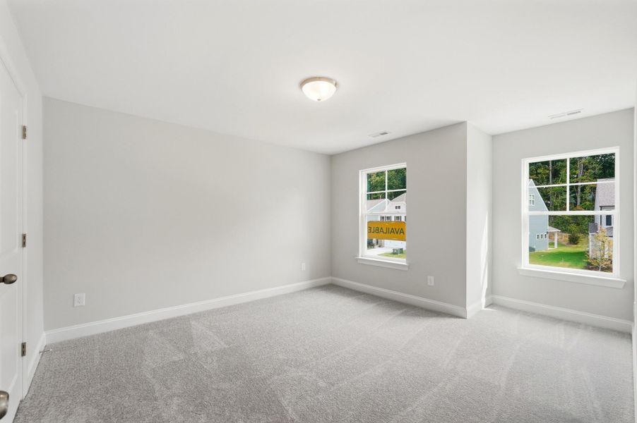 Spacious, unfurnished interior of a new home in Caldwell Forest, Charlotte (Image 26).