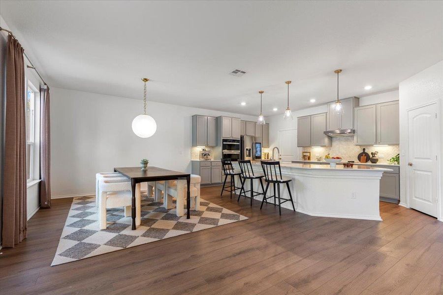 Furnished interior view inside a new home in , Austin (Image 20). Furnished interior view inside a new home in , Austin (Image 20).