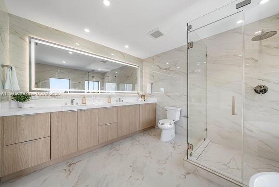 Furnished interior view inside a new home in , Pompano Beach (Image 12). Furnished interior view inside a new home in , Pompano Beach (Image 12).