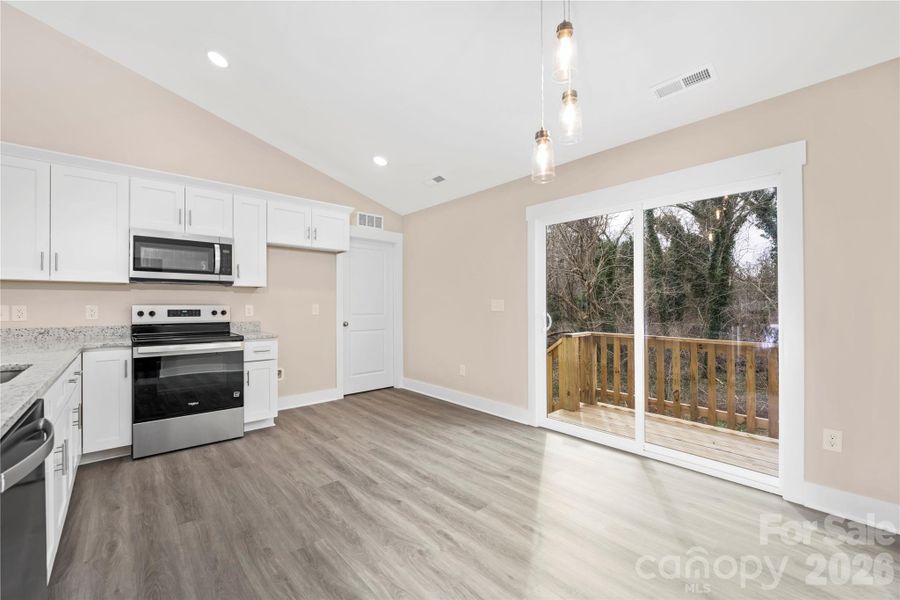 Spacious, unfurnished interior of a new home in , Gastonia (Image 22). Spacious, unfurnished interior of a new home in , Gastonia (Image 22).