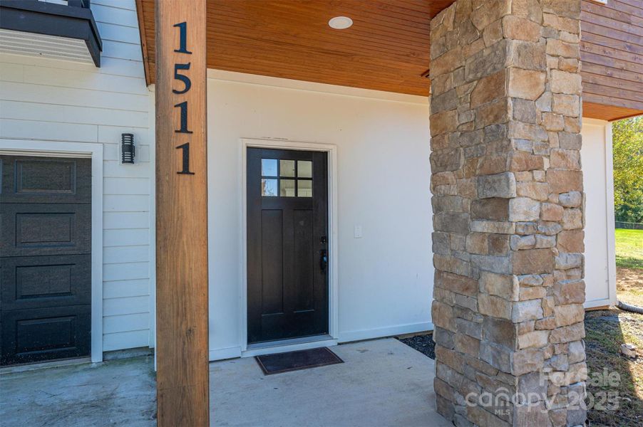 Image 44 of a home in .