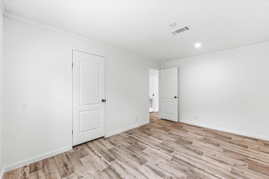 Spacious, unfurnished interior of a new home in , Walterboro (Image 13). Spacious, unfurnished interior of a new home in , Walterboro (Image 13).