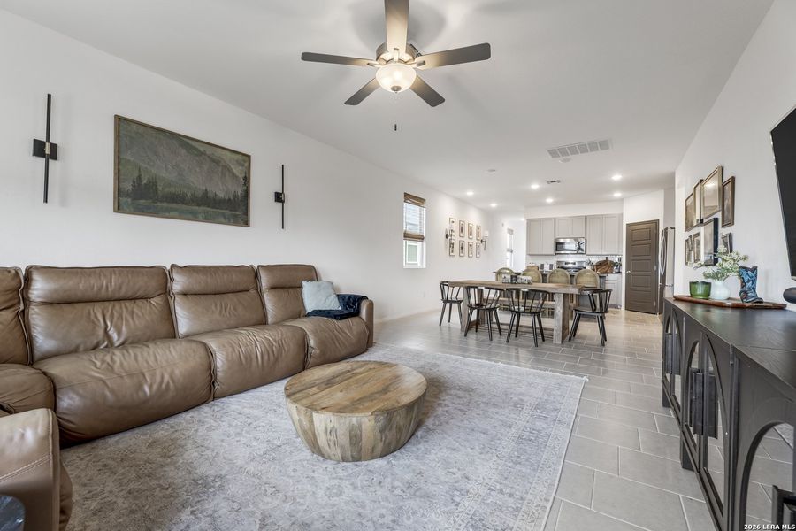 Furnished interior view inside a new home in Applewhite Meadows, San Antonio (Image 33).
