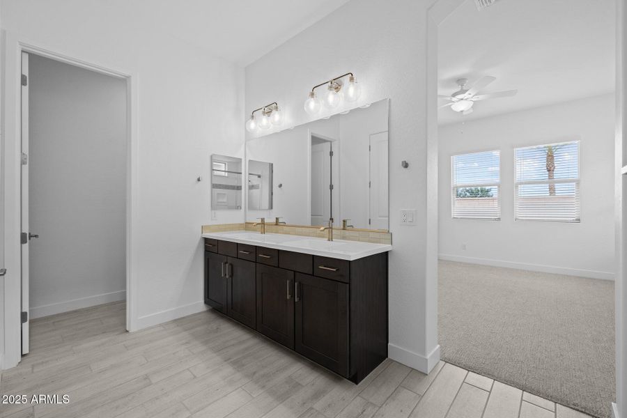 19)PRIMARY BATH 19)PRIMARY BATH