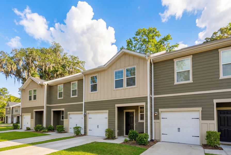 Front exterior of a new home in , North Charleston, SC, highlighting curb appeal (Image 23). Front exterior of a new home in , North Charleston, SC, highlighting curb appeal (Image 23).