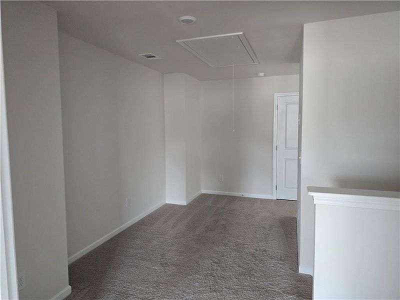 Spacious, unfurnished interior of a new home in Enclave at Dawson Forest, Dawsonville (Image 8).