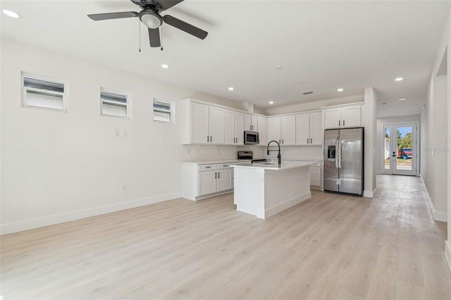 Image 88 of a home in .