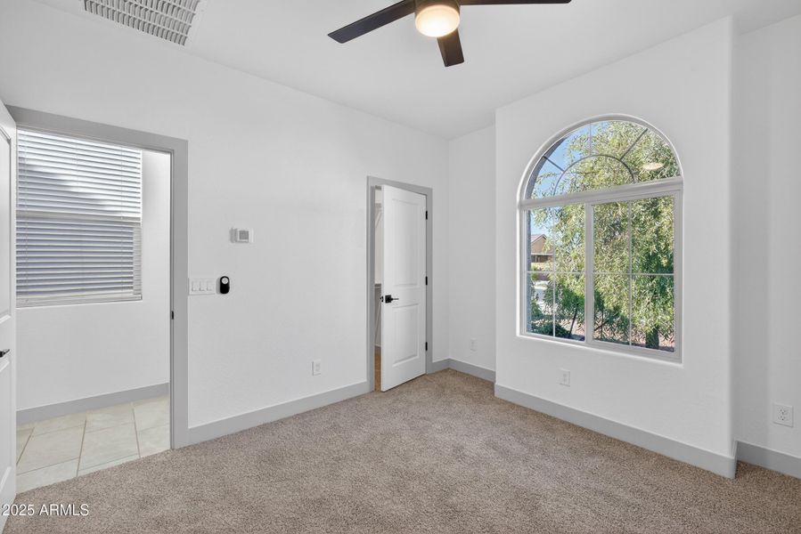 29_6x7a8221 29_6x7a8221