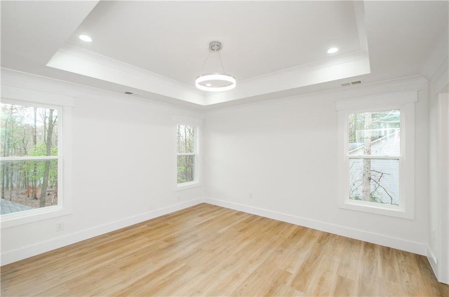 Spacious, unfurnished interior of a new home in , Gainesville (Image 39).