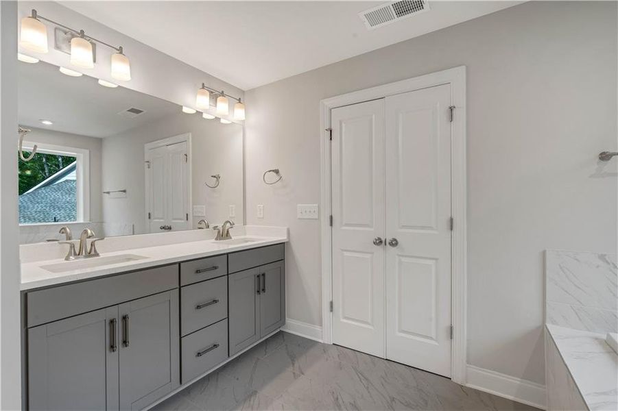 Furnished interior view inside a new home in Palmer Falls, Douglasville (Image 11).
